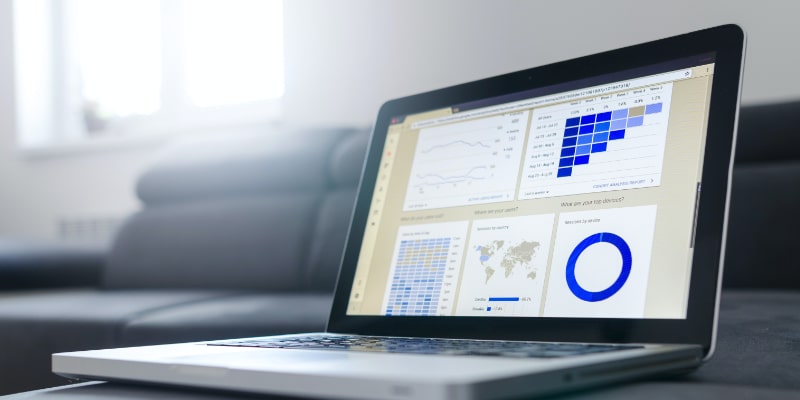Real-Time Portal with LLM Assistant